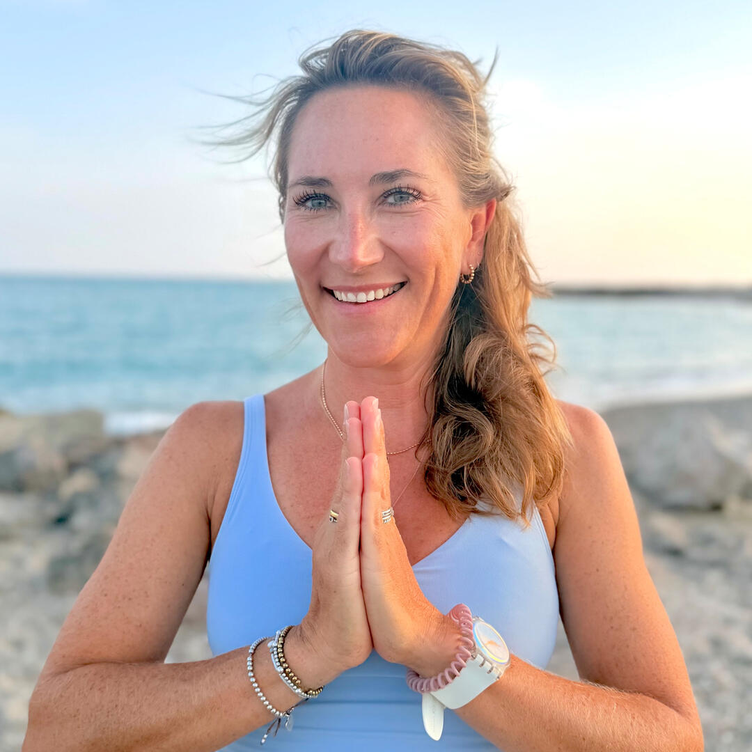 Yogalehrerin Nina Stutz, Porträt – Nina Yoga Wohlen AG